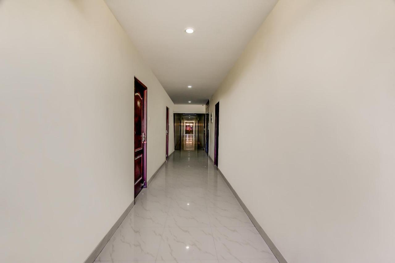 Hotel Geetha International ตูติคอริน ภายนอก รูปภาพ